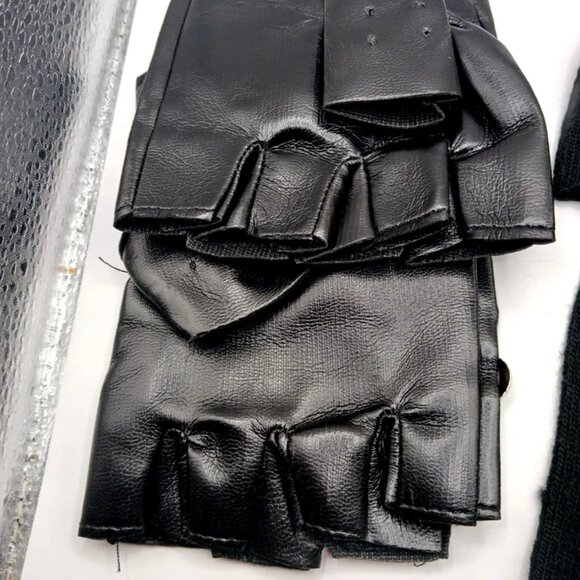 Lot Of 2 Fingerless Gloves Faux Leather Studded + Skelton Print-Black-Unisex - Picture 9 of 10